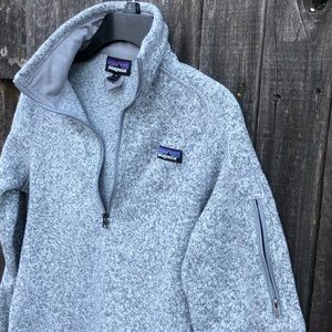 Grey/Gray Patagonia 1/4 zip sweater